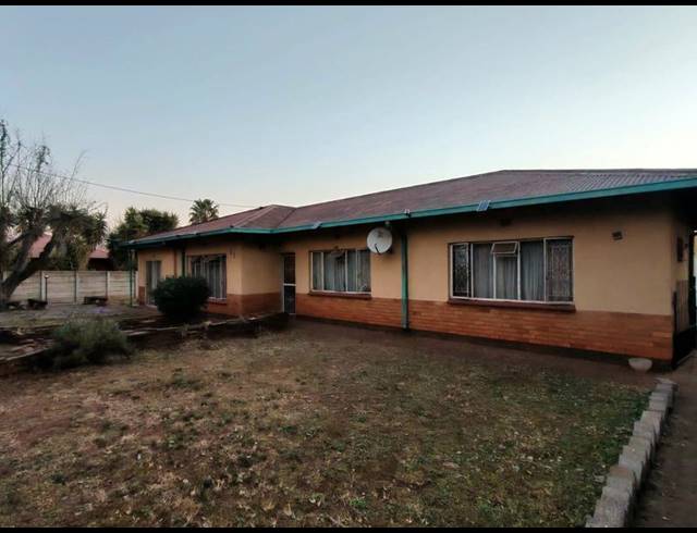 3 BEDROOM HOUSE FOR SALE IN VALHALLA